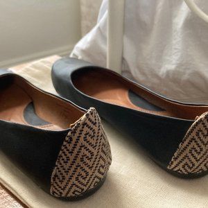 The Root Collective Gaby Flat Size 9